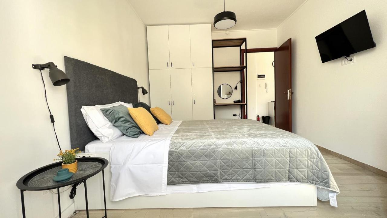 Zeus Bright & New Apartment - 25' Walk To The Acropolis Athena Bagian luar foto