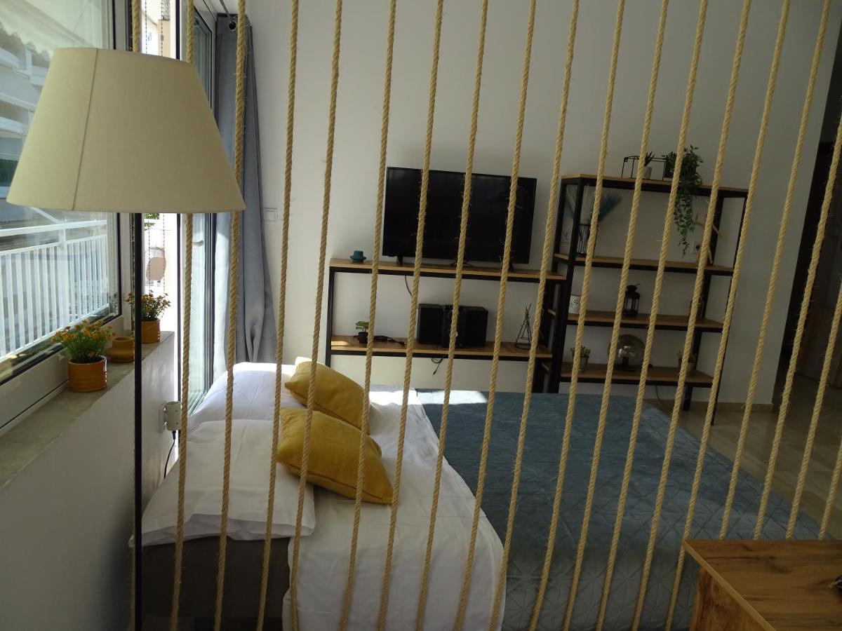 Zeus Bright & New Apartment - 25' Walk To The Acropolis Athena Bagian luar foto